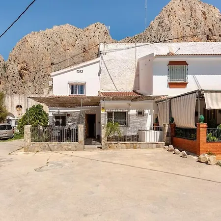 El Descansito Del Rey Сasa de vacaciones El Chorro